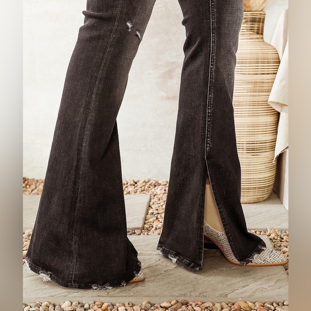 Flying Monkey Mid Rise Flare Jeans Button Fly Lon… - image 4